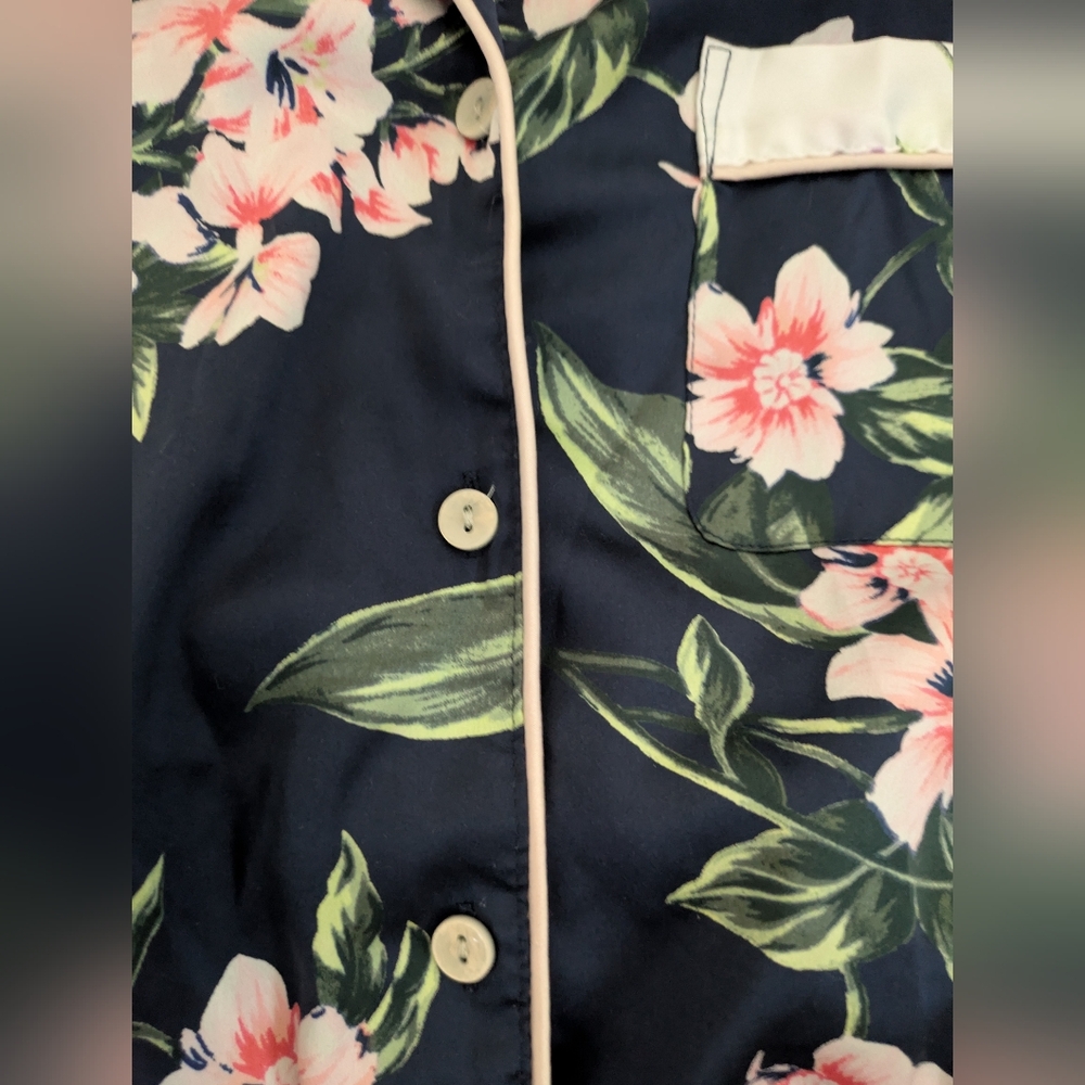Victoria's Secret Satin Floral Pajamas - Picture 3 of 6